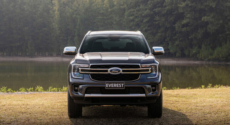 Harga Ford Everest Titanium 2025 Indonesia