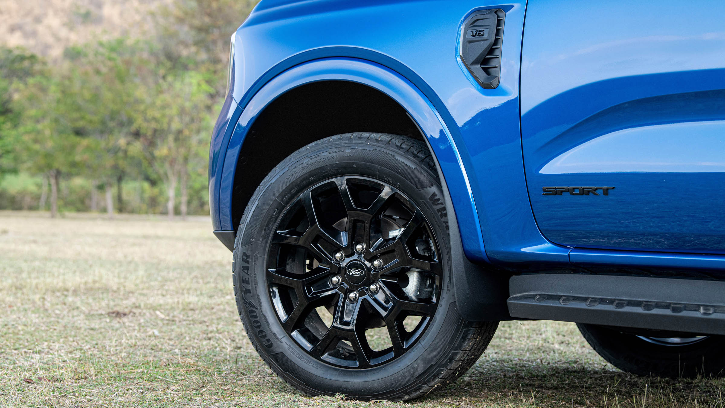 Ford Everest Sport Indonesia